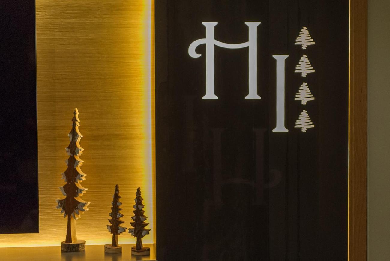Hotel Italia Castello-Molina di Fiemme Exteriör bild