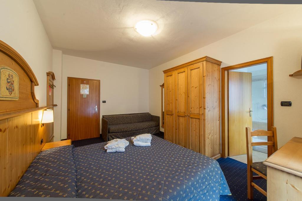 Hotel Italia Castello-Molina di Fiemme Rum bild